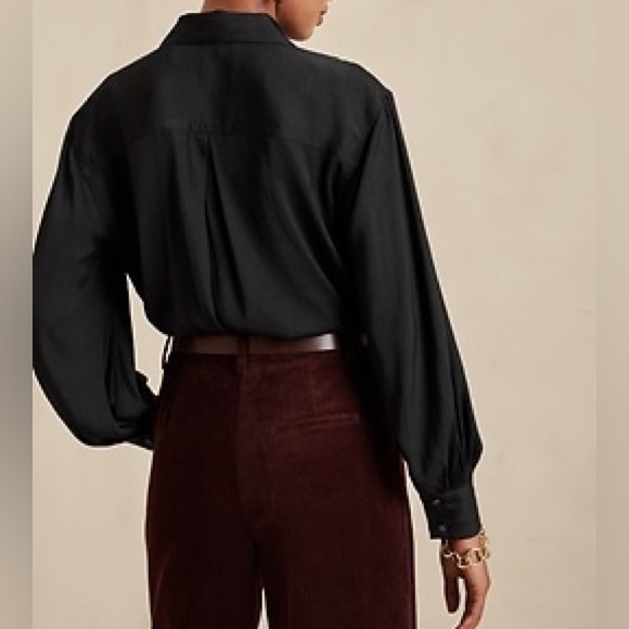 BANANA REPUCLIC Balloon Sleeve Utility Shirt - Picture 4 of 10